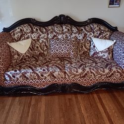 Victorian Sofa and Loveseat