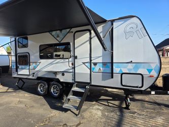 🚐 2023 Forest River IBEX 19MBH – Adventure Ready! 🌲