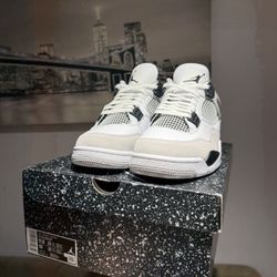 Jordan 4 Military Black Size 11.5