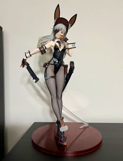X-10 Combat Bunny Ver. B-Style FREEing Bunny Figure 1/4 Scale Figure 