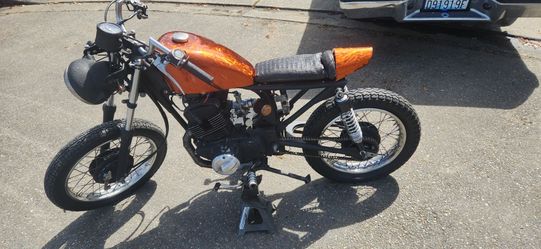 '80 Custom "Cafe Racer" Honda CD200 Benly: