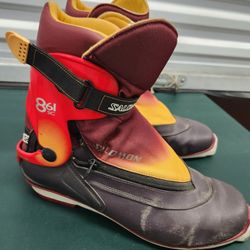 Salomon 861 SC Cross-country Skiing boots... size 50 eu, size 14.5 uk conversion to us size 15.5