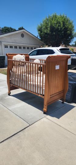 Free crib