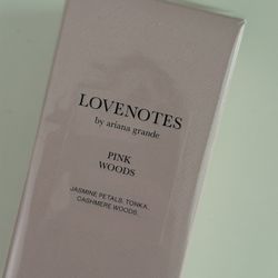 ARIANA GRANDE LOVENOTES Pink Woods Eau de Parfum (Full Size Fragrance)