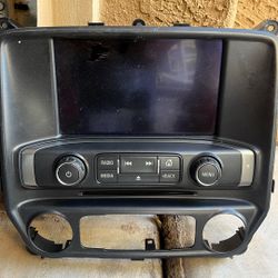 Chevy Silverado 1500 Estéreo Original Buenas Condiciones 