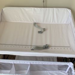 Changing Table with Storage 