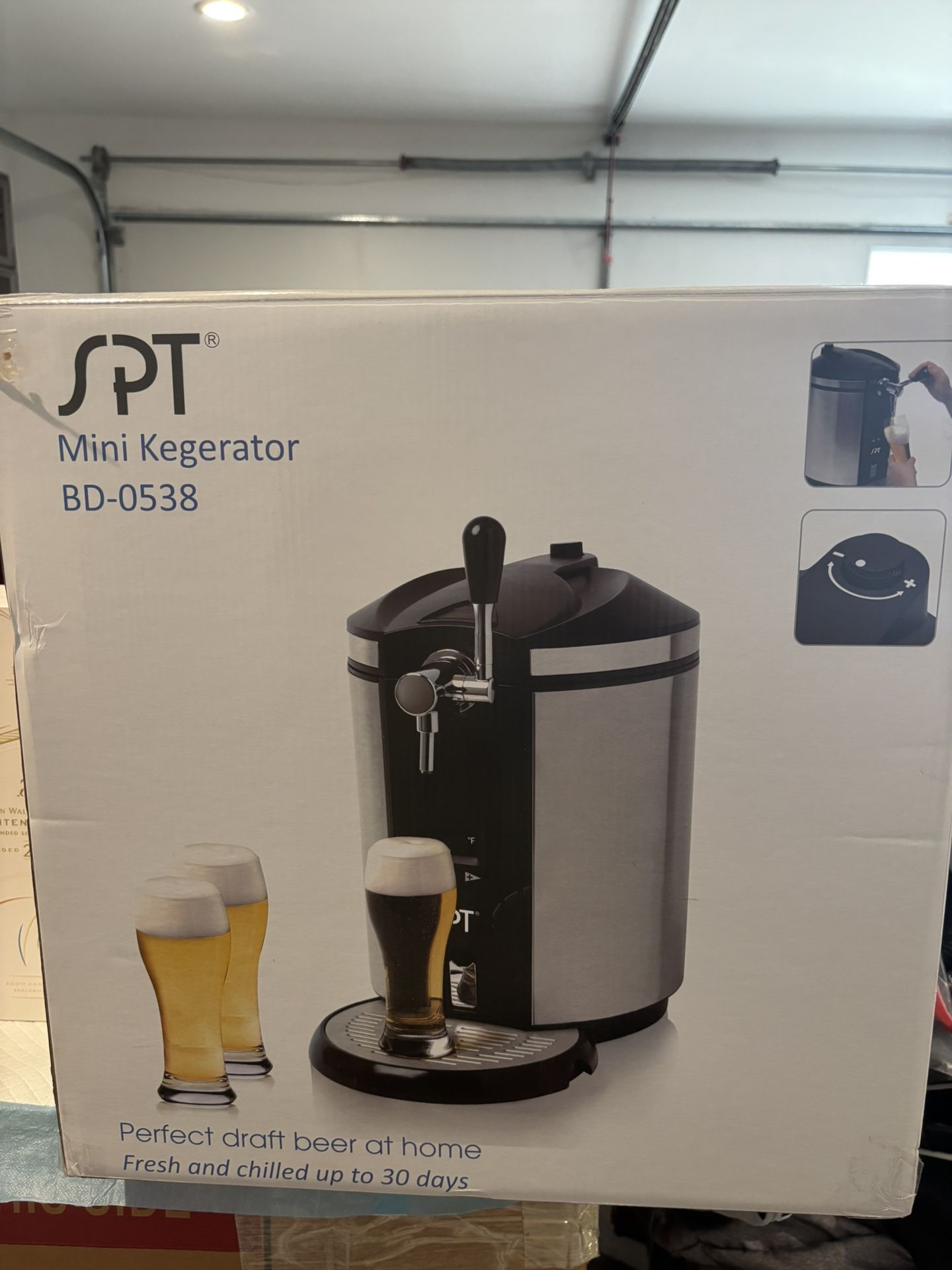 SPT BD-0538 Mini Kegerator & Dispenser