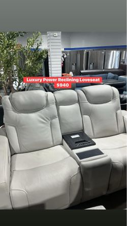 ✨ Luxury Power Reclining Loveseat ✨