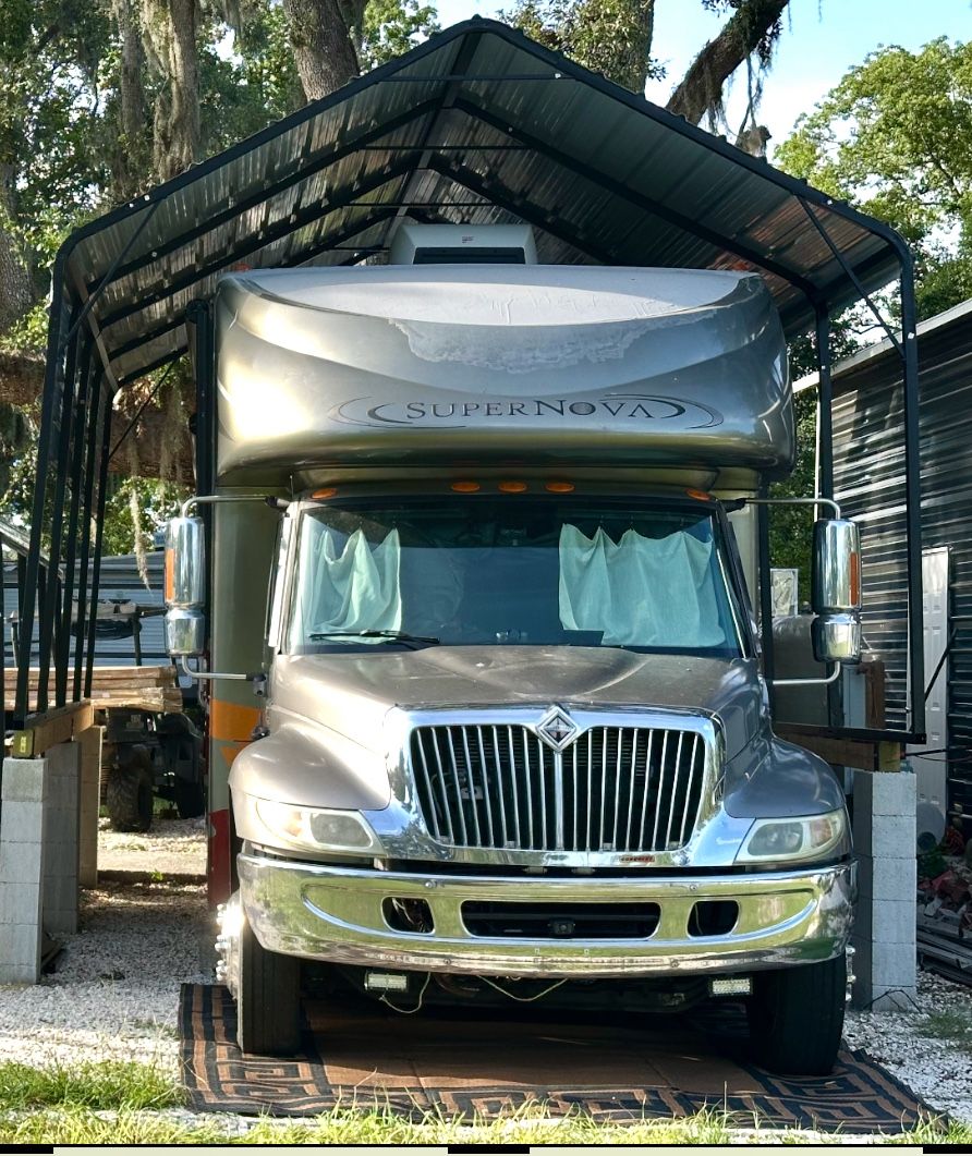 2008 Gulf stream Super Nova Super C