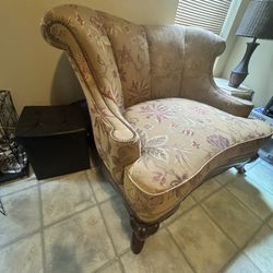 Lounge chair