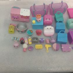 Lots Of Shopkins