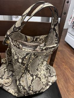 Michael Kors Purse And Wallet