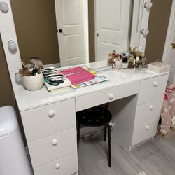 Vanity for sale 