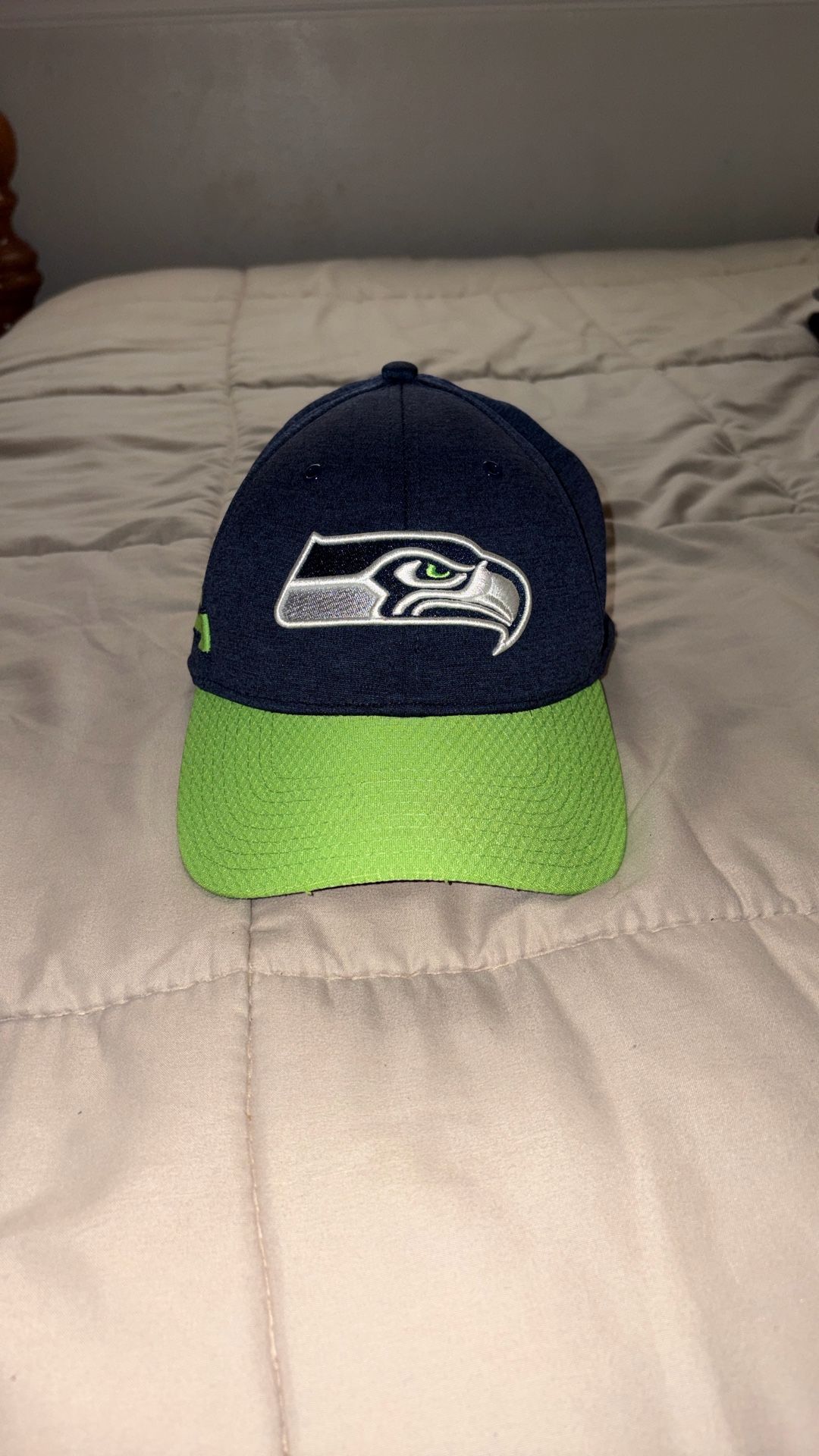 Seattle Seahawks Hat, Size Large/Extra Large