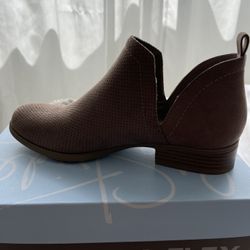 Brand New - Fall Boots - Life Stride