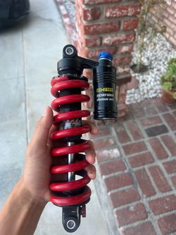Kke 240mm 750lbs red shock from freego x2
