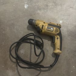DEWALT DWD112 3/8 inch Vsr Pistol Grip Drill With Keyless Chuck