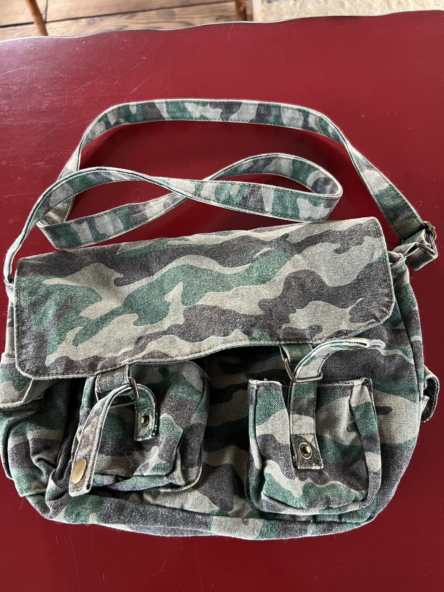 Camouflage Messenger Bag