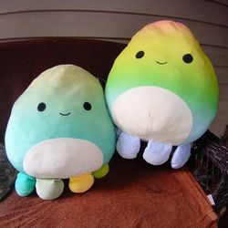 (2)   16" Squismallows