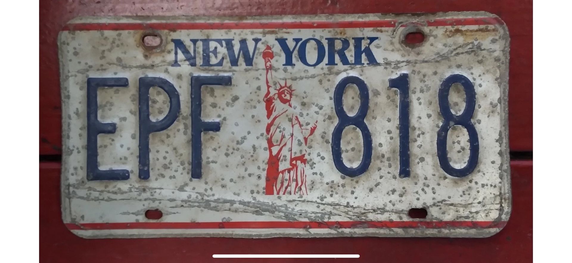 Vintage New York State License Plate # EFP 818 Statue of Liberty 