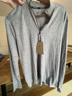 New Nike Dri Fit Mens Long Sleeve Size M