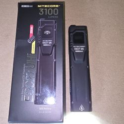 NiteCore EDC27 Uhi – 3,100 Lumens EDC/Tactical USB LED Flashlight 