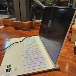 Gaming Labtop LENOVO Legion 7i Gen 9 Intel 16" w RTX 4070