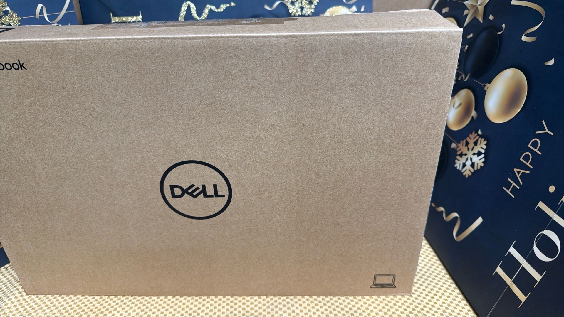 Laptop Nueva En Caja Dell