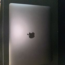 2022 MacBook Pro 13.3 Inch, M1 Chip