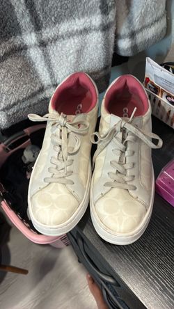 Coach Signature Low-Top Sneakers