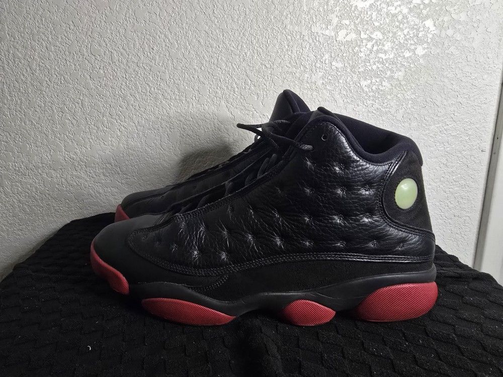 Jordan 13s Retro Dirty Bred size 12