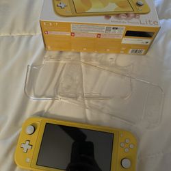 Nintendo Switch Lite in yellow