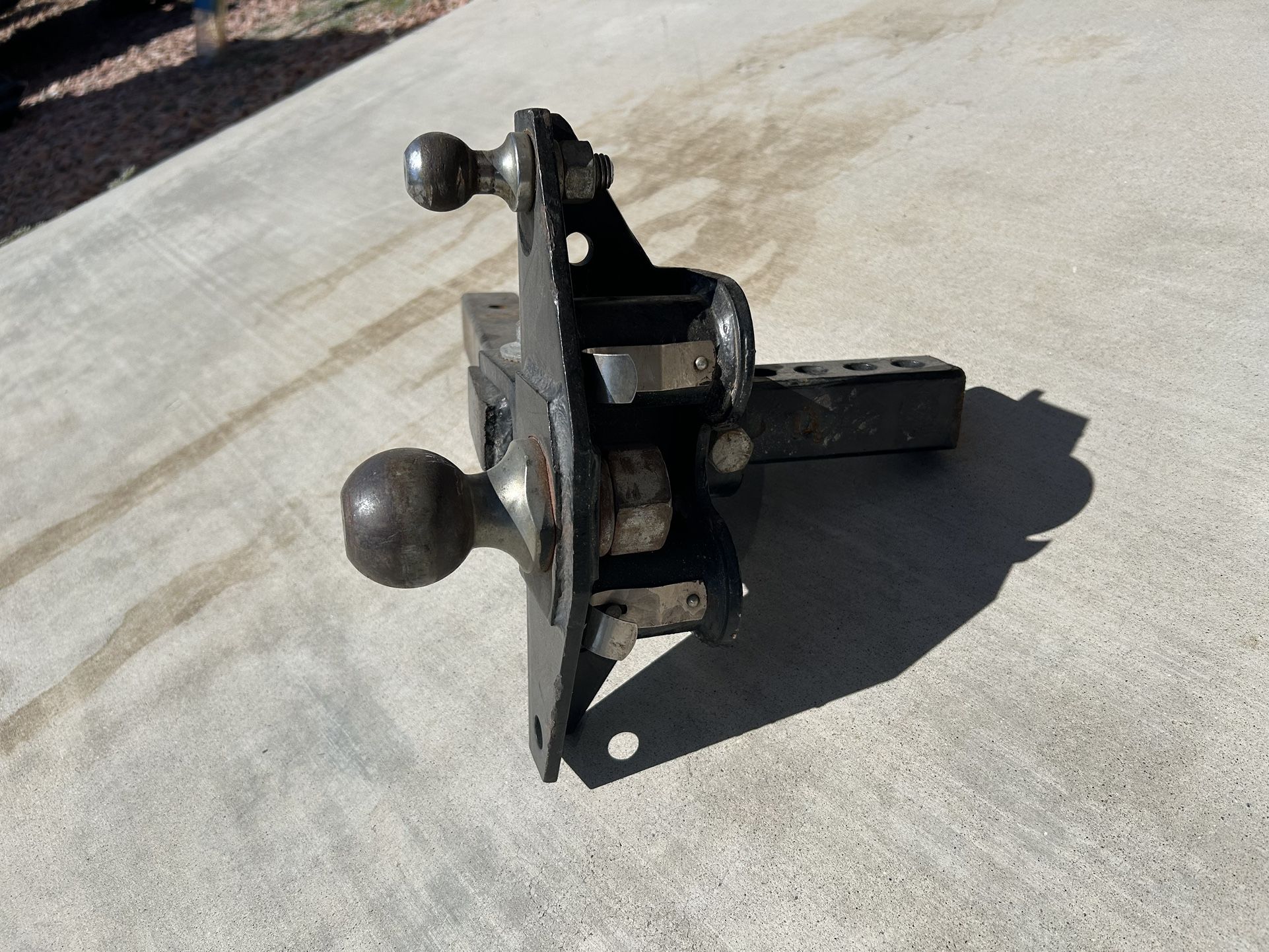 Weight Distribution Hitch