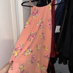 Woman’s Pink Floral Dress