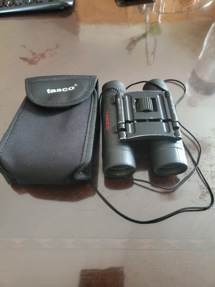 Tasco Binaculars 