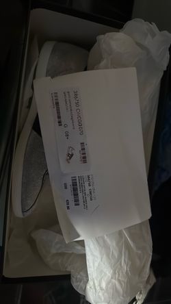 Gucci sneakers