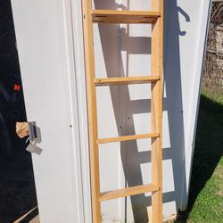 Bunk Bed Ladder With Metal Hooks 