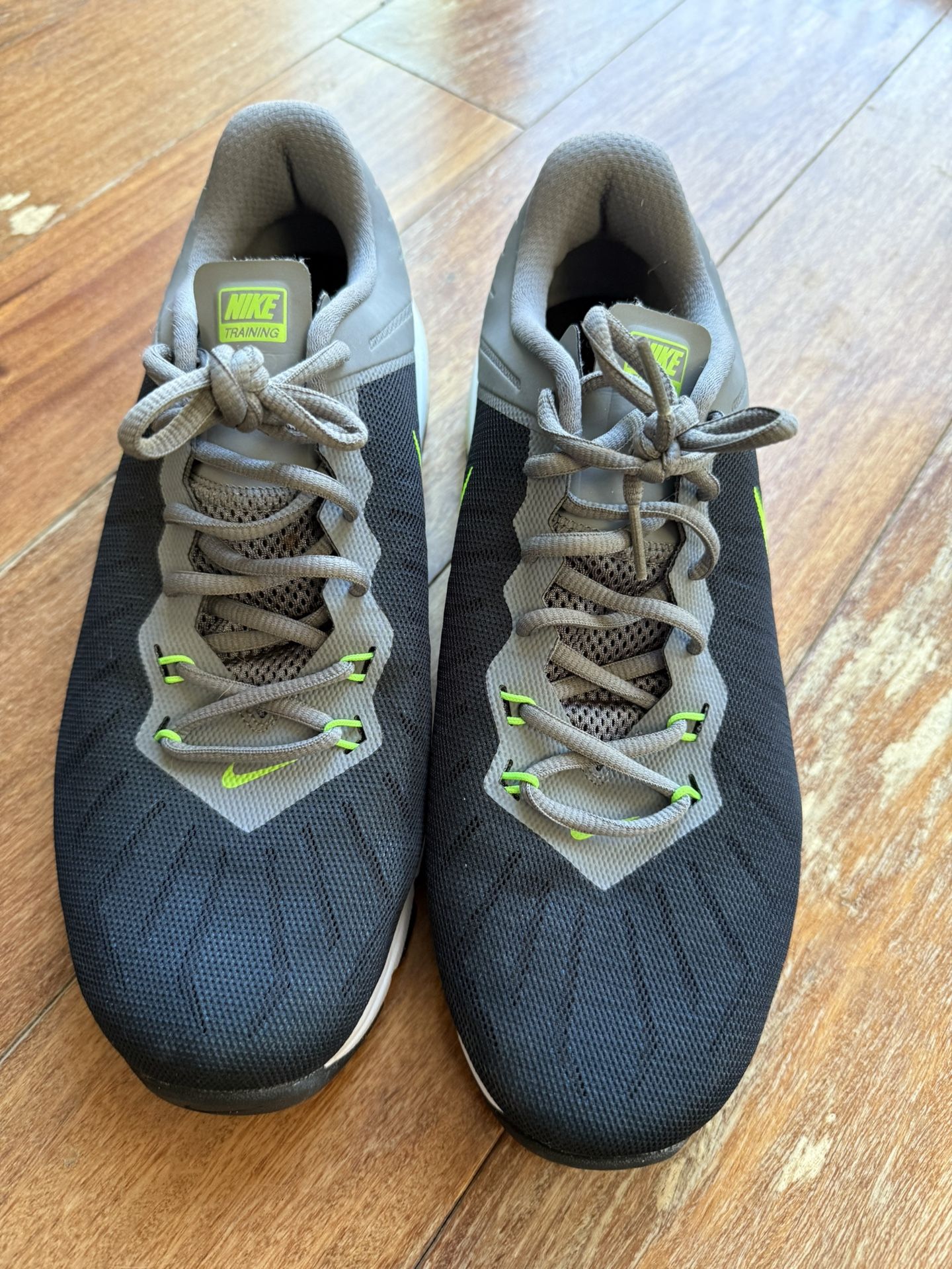 Black/Green Nike Air - Size 10