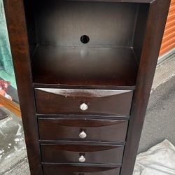 Casana Rodea 4 Drawer tall chest slim shape Ldark Cabernet L23”*D17”*H48”(address in description)  👇delivery 🚚 available within 15 miles with extra 