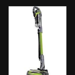 LOW  PRICE MOVING- BISSELL PET HAIR VACCUM 