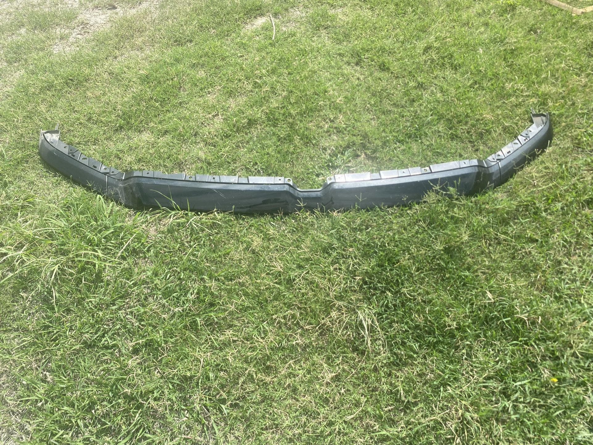 2019-2022 BLACK DODGE RAM 1500 FRONT UPPER GRILLE (contact info removed)5AG OEM
