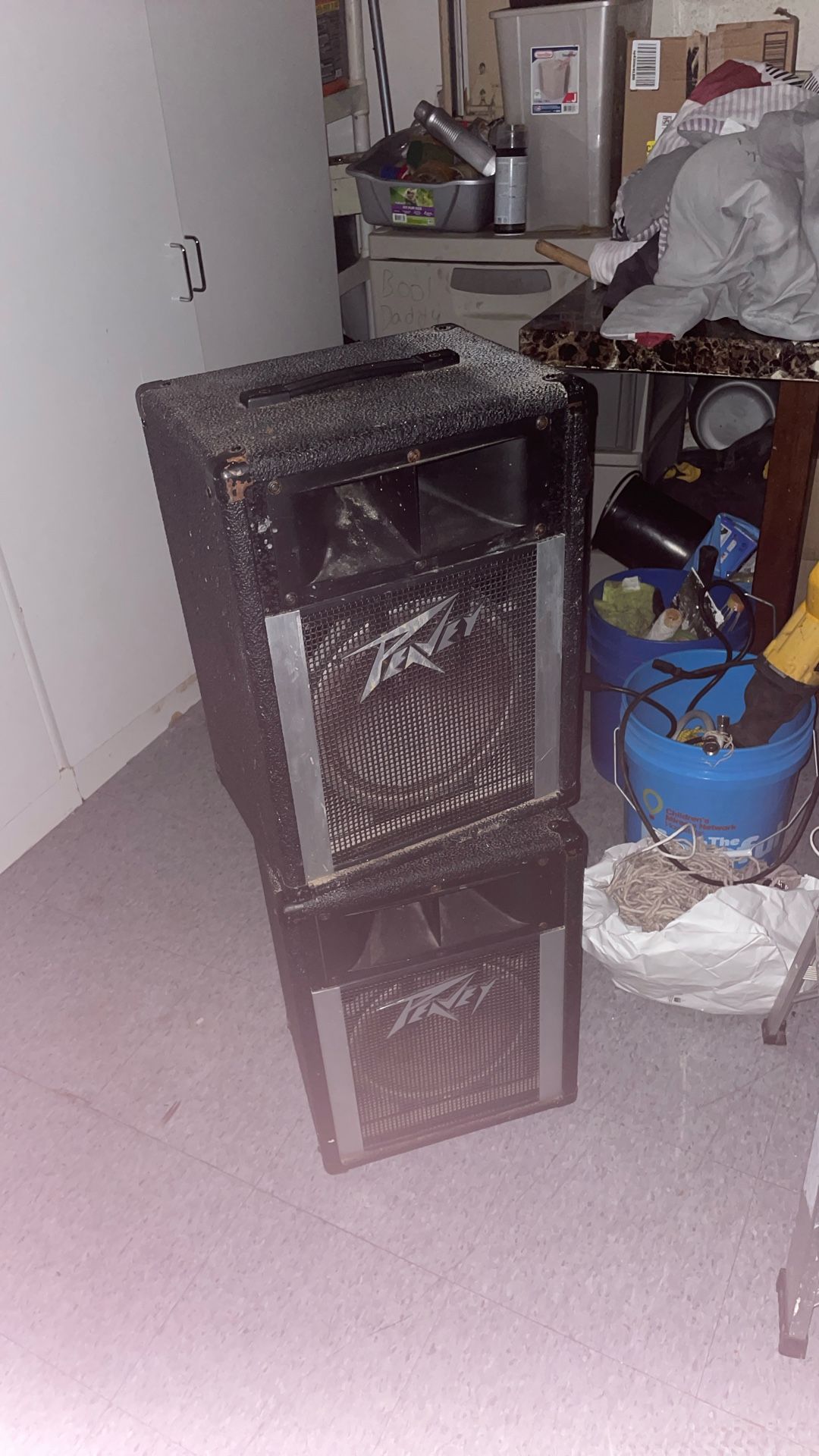 peavey speakers