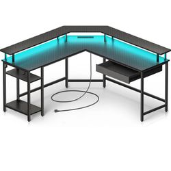 Gaming Ckmputer Desk 