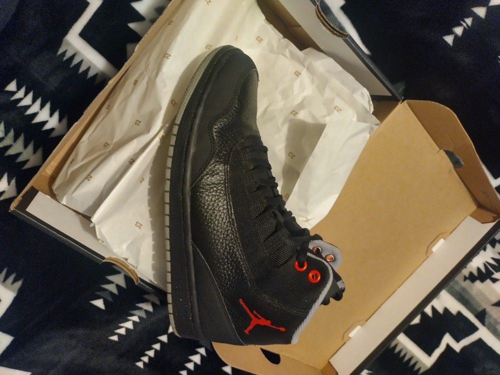 Jordans Size 8.5 Mens π₯