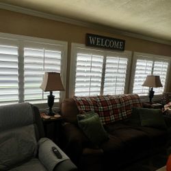 Wood Shutters (FREE ESTIMATES & SAME DAY PRICING)- Plantation, Custom, Interior, Window Treatments/Coverings. Persianas de Madera. Se Habla Espanol.