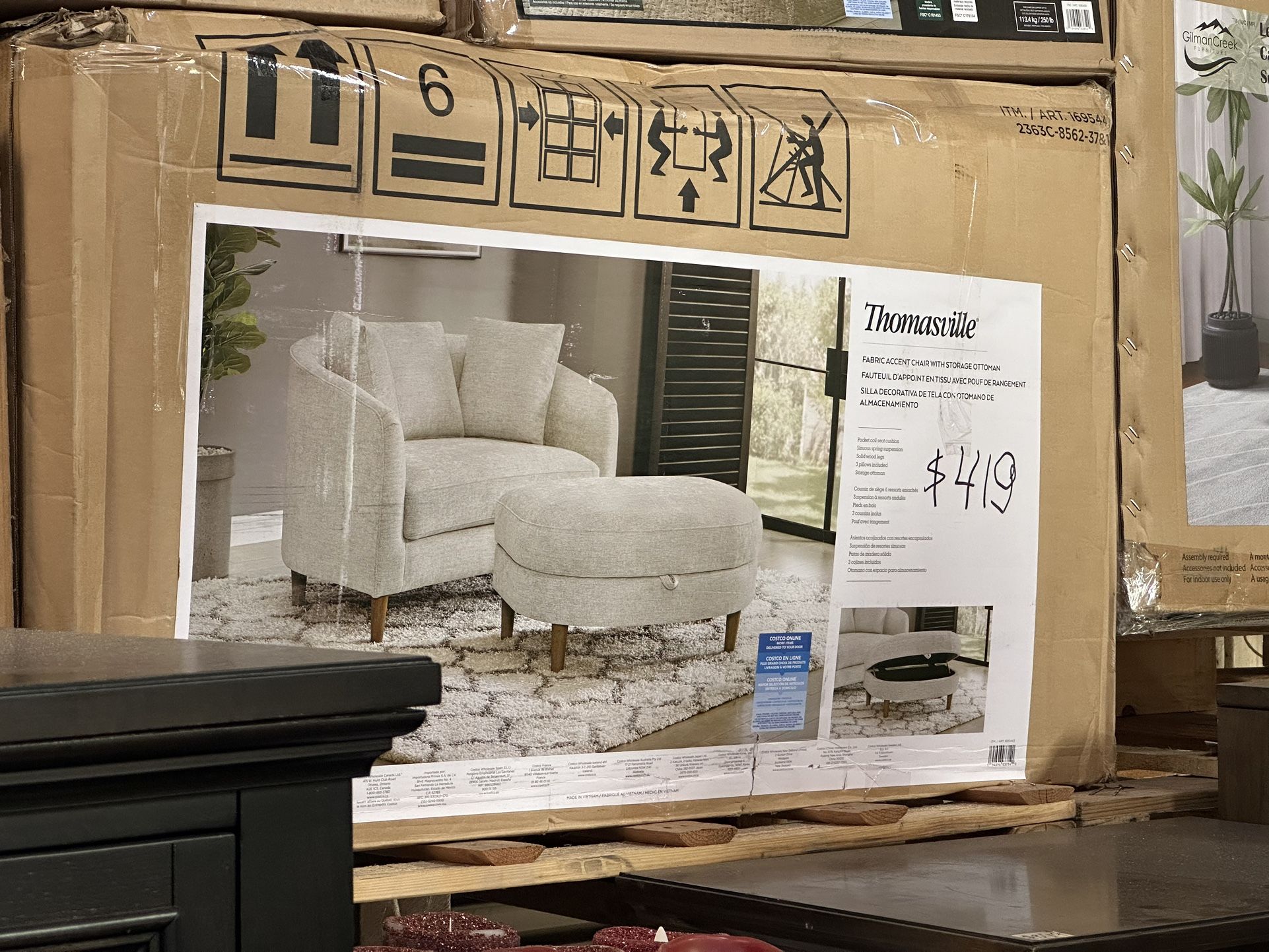 Thomasville Dillard Accent Chair with Storage Ottoman