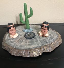 PRETTY COLLECTIBLE HOME DECOR