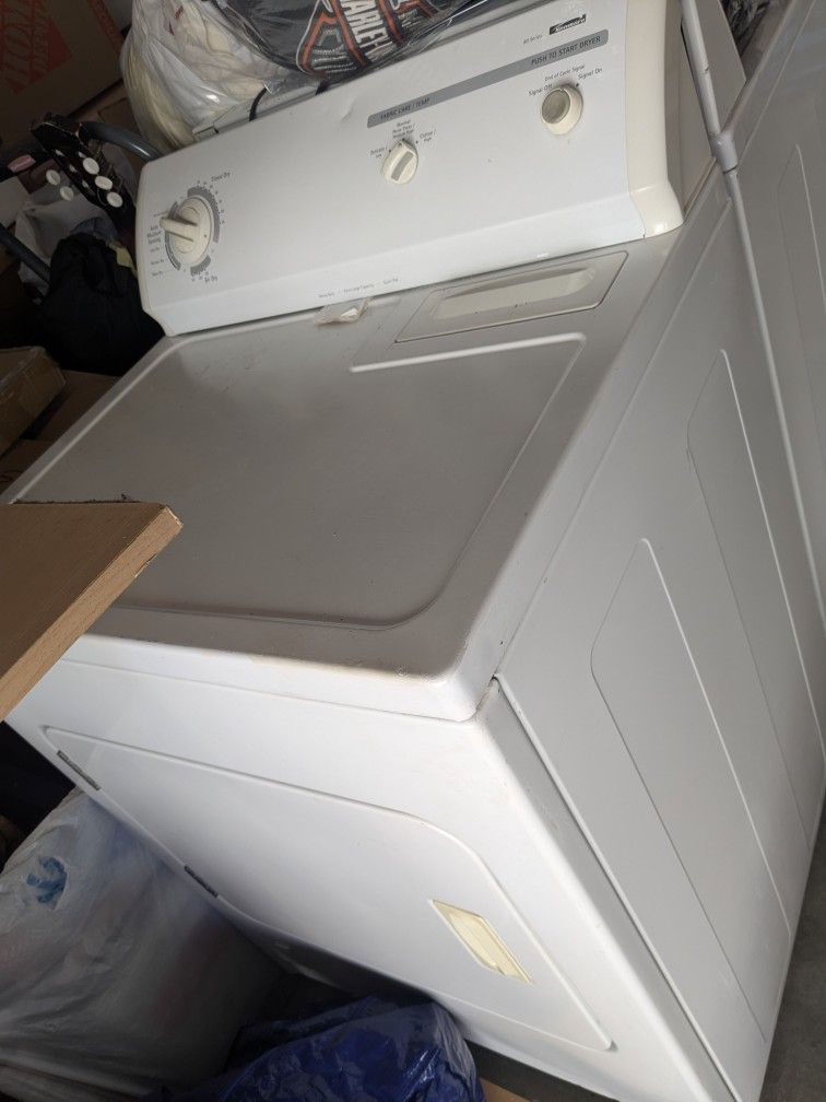 Kenmore Dryer (Gas) $250