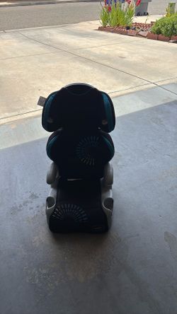 Evenflo booster car seat $10