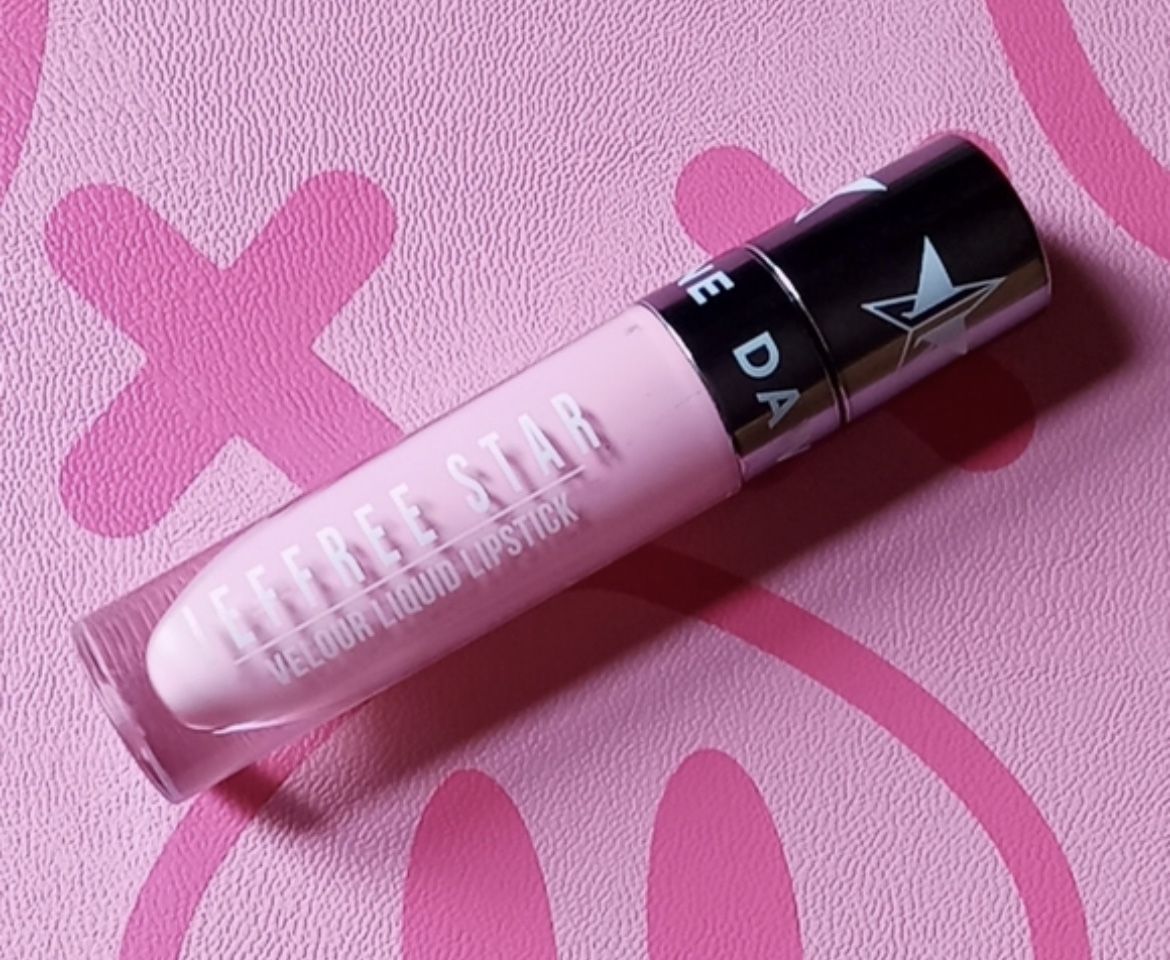 Jeffree Star Cosmetics Liquid Lipstick “Oh My God”